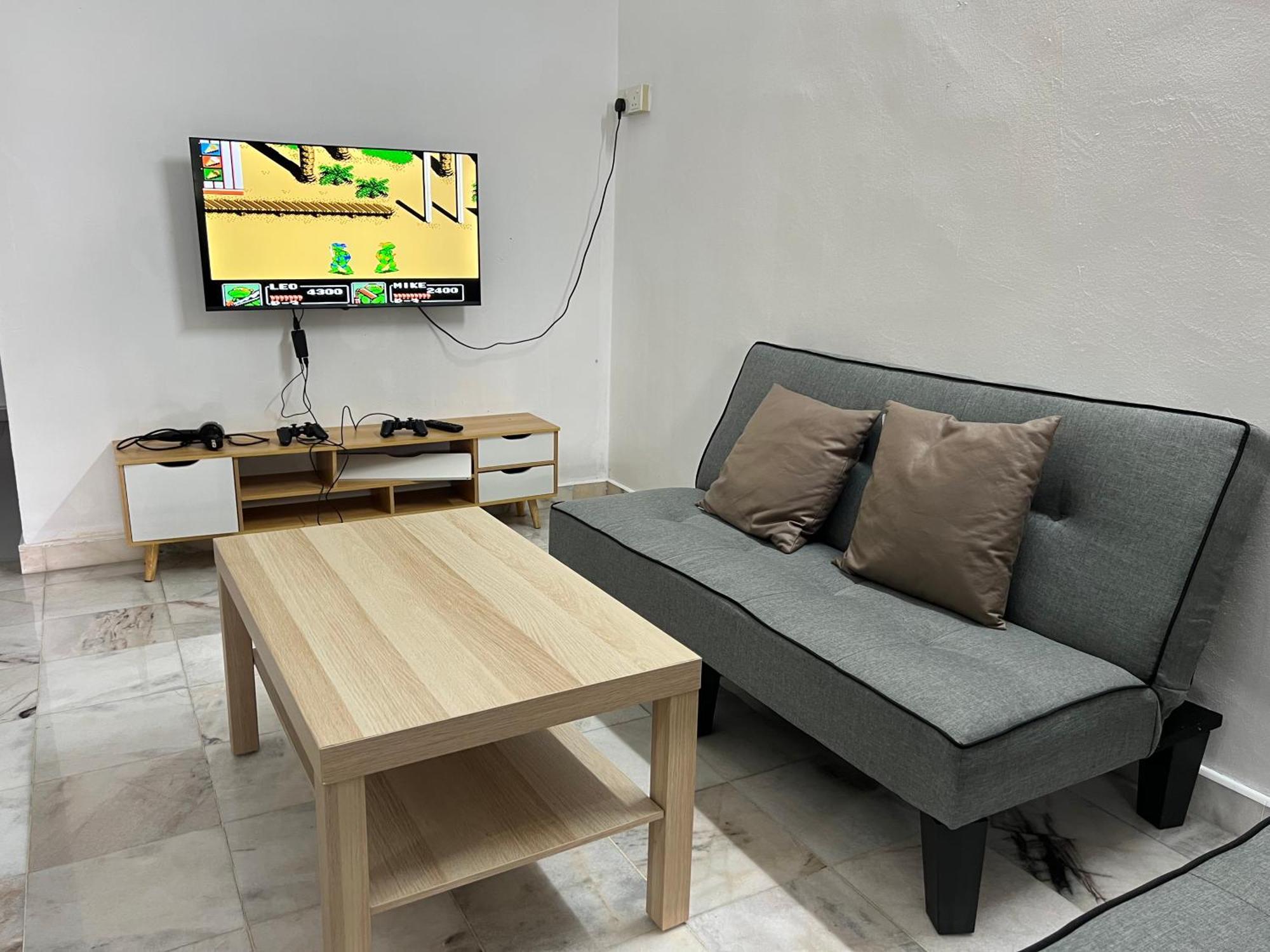 Apartment Near 7eleve Kfc 10pax 3br By Willz *